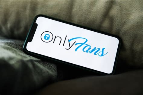 is onlyfans down